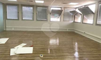 Sala comercial para alugar na Rua Nebraska, 443, Brooklin, São Paulo, 332 m2 por R$ 25.000