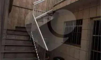 Casa com 3 quartos à venda na Rua Gailarda, 46, Jaraguá, São Paulo, 180 m2 por R$ 640.000