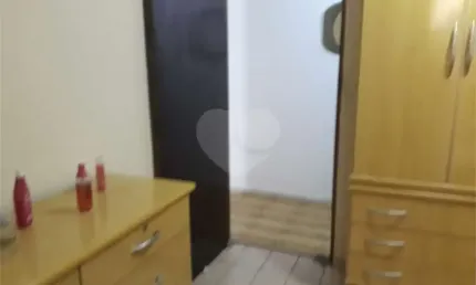 Casa com 2 quartos à venda na Rua Nova Iguaçu, 121, Jardim Moreira, Guarulhos, 200 m2 por R$ 550.000