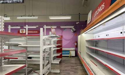 Barracão / Galpão / Depósito para alugar na Avenida Paranaguá, 2040, Ermelino Matarazzo, São Paulo, 1000 m2 por R$ 50.000