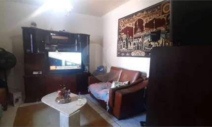 Casa com 3 quartos à venda na Rua Dona Ana Prado, 46, Vila Prado, São Carlos, 103 m2 por R$ 1.020.000