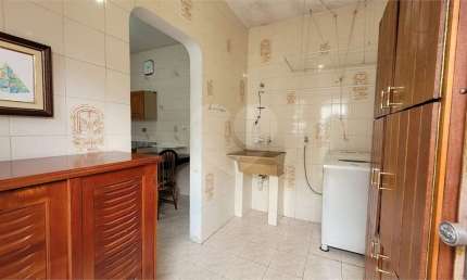 Casa com 3 quartos à venda na Rua Marlene Dietrich, 9, Jardim Guanhembu, São Paulo, 112 m2 por R$ 700.000