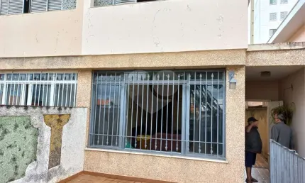 Casa com 3 quartos à venda na Rua José Pereira de Carvalho, 218, Vila Lageado, São Paulo, 161 m2 por R$ 600.000