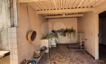 Casa com 4 quartos à venda na Rua Barbosa Ferraz, 53, Vila Paulo Silas, São Paulo, 400 m2 por R$ 770.000