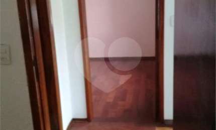 Casa com 3 quartos à venda na Rua Sino Contra-Meão, 141, Tremembé, São Paulo, 180 m2 por R$ 1.000.000