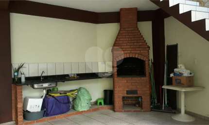 Casa com 3 quartos à venda na Rua Esteves Ferreira, 34, Jardim Helena, São Paulo, 110 m2 por R$ 650.000