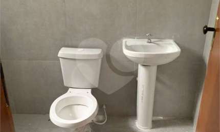 Casa com 3 quartos à venda na Rua Benedicta Lydia Santoni de Azevedo, 82, Vila Nova Bonsucesso, Guarulhos, 83 m2 por R$ 555.000