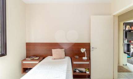 Apartamento com 3 quartos à venda na Rua Doutor Miranda de Azevedo, 1251, Vila Anglo Brasileira, São Paulo, 87 m2 por R$ 1.050.000