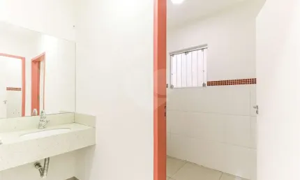 Prédio para alugar na Avenida Guarapiranga, 1993, Parque Alves de Lima, São Paulo, 156 m2 por R$ 7.000