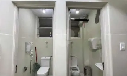 Sala comercial à venda na Praça Ramos de Azevedo, 206, República, São Paulo, 116 m2 por R$ 800.000