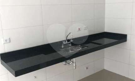 Casa com 2 quartos à venda na Rua Barlavento, 25, Vila Divina Pastora, São Paulo, 75 m2 por R$ 552.000