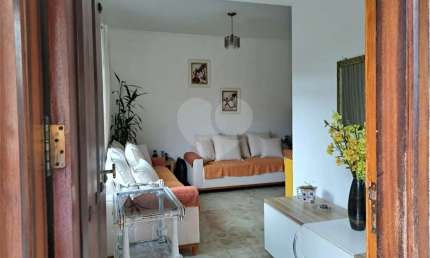 Casa com 3 quartos à venda na Rua Maria Henriqueta, 97, Vila Vessoni, São Paulo, 260 m2 por R$ 900.000