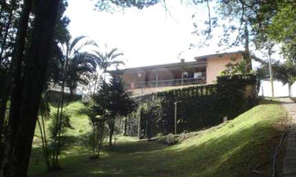 Chácara / sítio com 7 quartos à venda na Rua Célia Pólo Monteiro, 80, Marambaia, Vinhedo, 6401 m2 por R$ 2.200.000