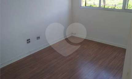 Prédio para alugar na Rua Inácio de Almeida Arruda, 68, Vila da Paz, São Paulo, 650 m2 por R$ 6.500