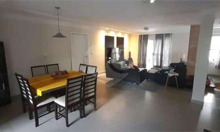 Casa em condomínio fechado com 4 quartos à venda na Rua Xacuiabas, 230, Tarumã, Santana de Parnaíba, 320 m2 por R$ 1.699.000