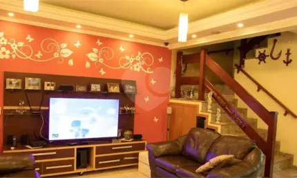 Casa com 4 quartos à venda na Rua Orestes Suster, 641, Dos Casa, São Bernardo do Campo, 257 m2 por R$ 700.000