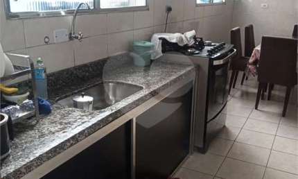 Casa com 3 quartos à venda na Rua Jacaré-Copaíba, 142, Vila Marina, São Paulo, 722 m2 por R$ 950.000