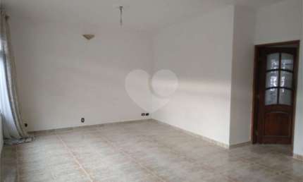Casa com 3 quartos à venda na Rua Antônio João, 60, Sítio do Morro, São Paulo, 211 m2 por R$ 800.000