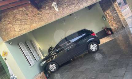 Casa com 3 quartos à venda na Rua Guaraitá, 619, Vila Curuçá, São Paulo, 240 m2 por R$ 1.300.000