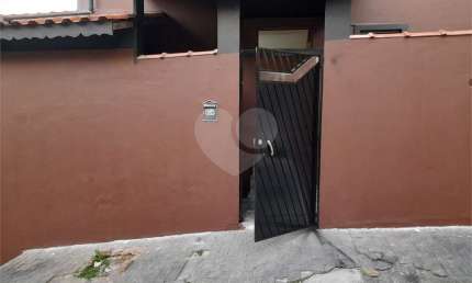 Casa com 3 quartos à venda na Rua Quinta da Aguieira, 177, Jardim Bonito, São Paulo, 200 m2 por R$ 585.000