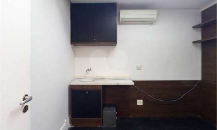 Casa com 1 quarto para alugar na Rua Adolfo Tabacow, 183, Itaim Bibi, São Paulo, 269 m2 por R$ 30.000