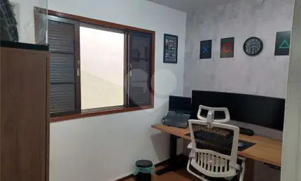 Casa com 3 quartos à venda na Rua Emília Machado de Figueiredo, 91, Jaçanã, São Paulo, 180 m2 por R$ 680.000