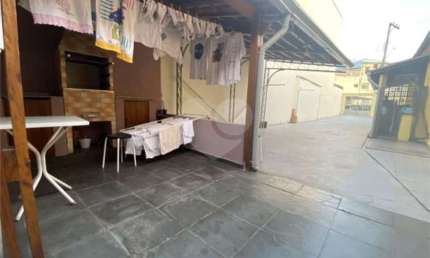 Casa com 5 quartos à venda na Rua Fábio Ferreira Veloso, 151, Vila Regina, São Paulo, 290 m2 por R$ 640.000