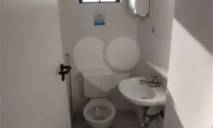 Sala comercial para alugar na Rua Cardeal Arcoverde, 1641, Pinheiros, São Paulo, 120 m2 por R$ 7.800