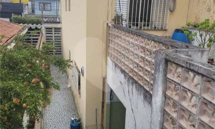 Casa com 2 quartos à venda na Rua Major José Moreira Matos, 58, Vila Galvão, Guarulhos, 150 m2 por R$ 500.000