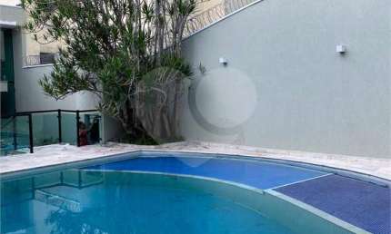 Casa com 4 quartos à venda na Rua Rosa Boratto, 384, Vila Santana, Mogi das Cruzes, 514 m2 por R$ 1.580.000