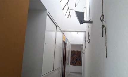 Casa com 3 quartos para alugar na Rua Afonso Vaz, 290, Vila Pirajussara, São Paulo, 402 m2 por R$ 17.000