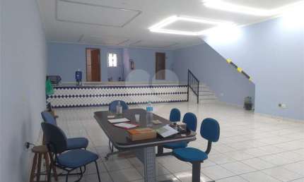 Prédio para alugar na Avenida Professor Celestino Bourroul, 414, Limão, São Paulo, 732 m2 por R$ 18.900
