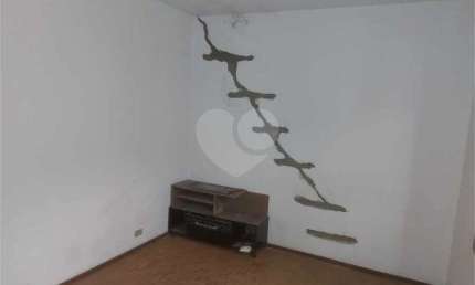 Casa com 3 quartos à venda na Rua Joaquim Lapas Veiga, 655, Jardim D'Abril, Osasco, 160 m2 por R$ 750.000