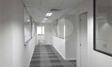 Casa comercial para alugar na Avenida Eusébio Matoso, 1375, Pinheiros, São Paulo, 775 m2 por R$ 58.125