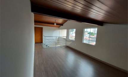 Casa com 4 quartos à venda na Rua Marapitanas, 1, Vila Laís, São Paulo, 247 m2 por R$ 989.400