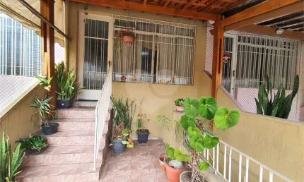 Casa com 2 quartos à venda na Rua Joaquim Norberto, 234, Vila Paulicéia, São Paulo, 125 m2 por R$ 700.000