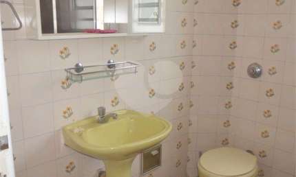 Casa com 2 quartos à venda na Rua Dom Antônio Galvão, 368, Vila Gumercindo, São Paulo, 113 m2 por R$ 695.000