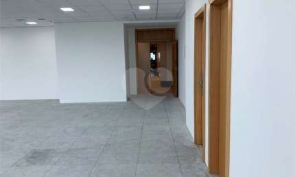 Sala comercial à venda na Avenida das Nações Unidas, 17007, Várzea de Baixo, São Paulo, 650 m2 por R$ 11.713.000