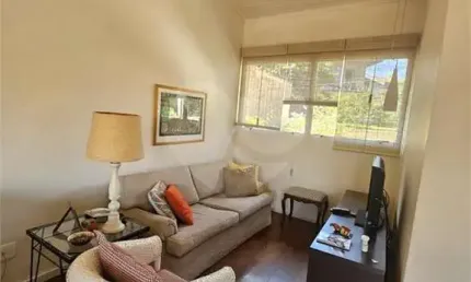 Casa com 3 quartos à venda na Rua Pio IV, 219, Jardim Vitoria Regia, São Paulo, 328 m2 por R$ 4.800.000