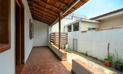 Casa com 4 quartos à venda na rua doutor sílvio dante bertacchi, 773, vila sônia, são paulo, 345 m2 por r$ 749.000