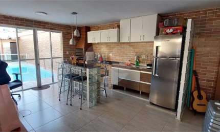 Casa com 3 quartos à venda na Rua Soldado João Florindo Zanetti, 29, Vila Silveira, Guarulhos, 365 m2 por R$ 1.100.000