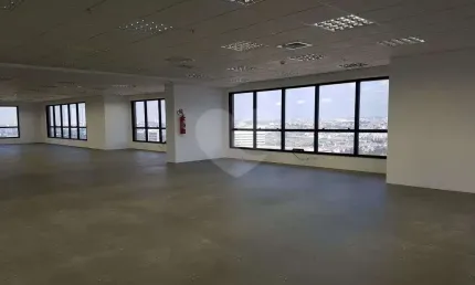 Casa comercial para alugar na Alameda Araguaia, 2104, Alphaville Industrial, Barueri, 1354 m2 por R$ 74.470