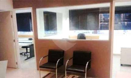 Sala comercial à venda na Rua do Bosque, 1589, Barra Funda, São Paulo, 64 m2 por R$ 617.021