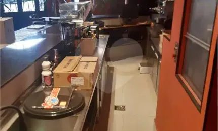 Casa com 3 quartos para alugar na Rua dos Sorocabanos, 319, Ipiranga, São Paulo, 300 m2 por R$ 15.000