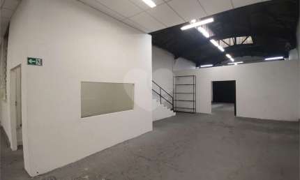 Barracão / Galpão / Depósito para alugar na Rua Doutor César, 1365, Santana, São Paulo, 530 m2 por R$ 30.000