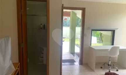 Casa em condomínio fechado com 3 quartos à venda na Alameda das Paineiras, 1273, Morada dos Pinheiros (Aldeia da Serra), Santana de Parnaíba, 335 m2 por R$ 1.600.000