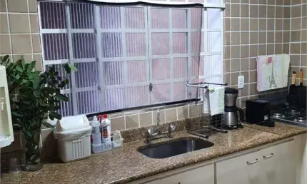 Casa com 3 quartos à venda na Rua Ibiracaba, 46, Vila Floresta, Santo André, 202 m2 por R$ 950.000