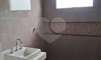Casa em condomínio fechado com 3 quartos à venda na rua tié fogo, 71, parque rizzo, cotia, 116 m2 por r$ 970.000