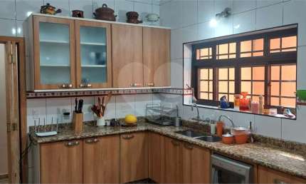 Casa com 5 quartos à venda na Rua Maurício de Castilho, 121, Vila Monumento, São Paulo, 400 m2 por R$ 3.800.000