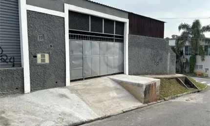 Barracão / Galpão / Depósito à venda na Rua Professor Claudemir Gomes do Vale, 213, Batistini, São Bernardo do Campo, 412 m2 por R$ 1.390.000